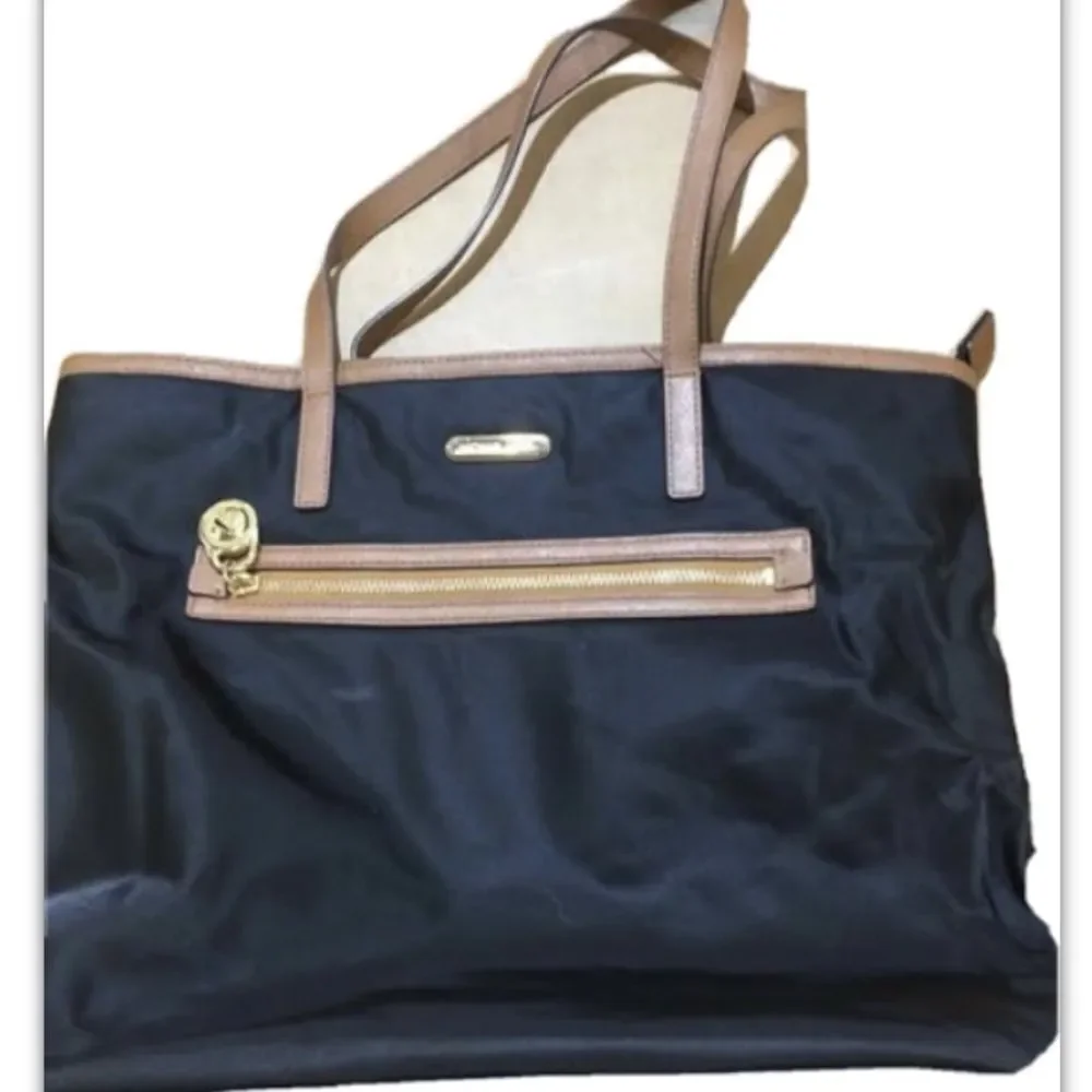 Kempton Tote by Michael Kors - Classic Everyday Bag